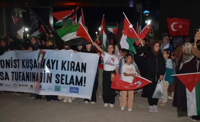 Muş’ta İsrail’e Karşı Gazze Protestosu Yoğun Katılımla Gerçe...
