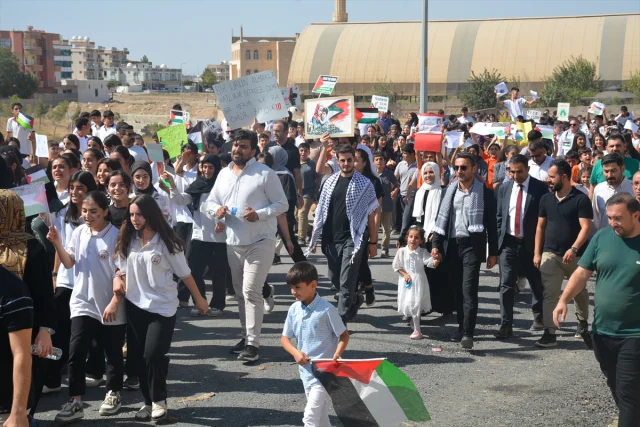 Şırnak'ta İsrail'e Karşı Duygu Yüklü Protesto