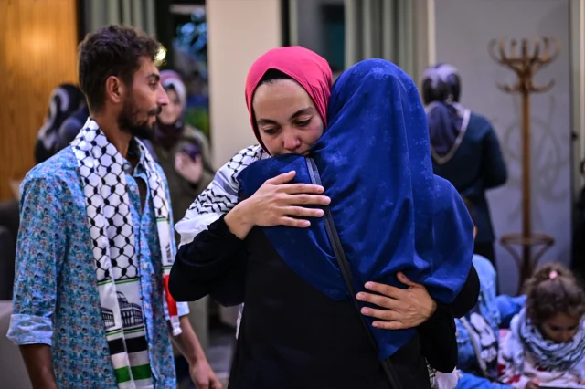 Aktivist Sümeyye Sena Polat'ın Filistin Yolculuğunun Duygu Dolu Anları
