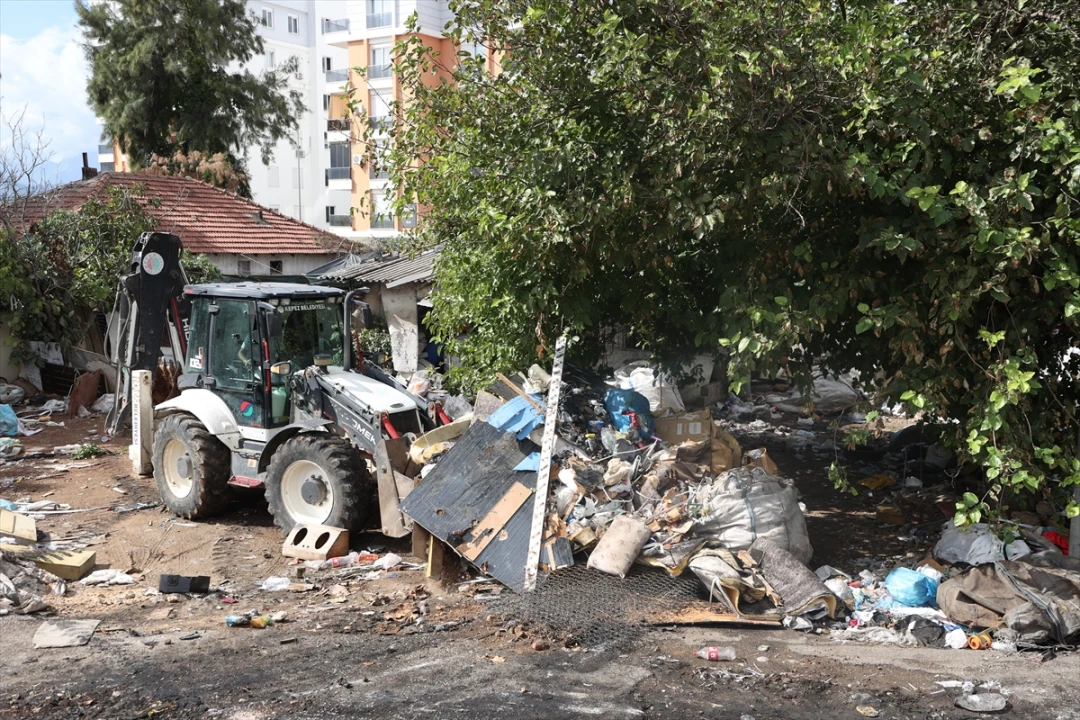 Antalya'da Çöpten Kurtarılan Evler Şaşırtıyor