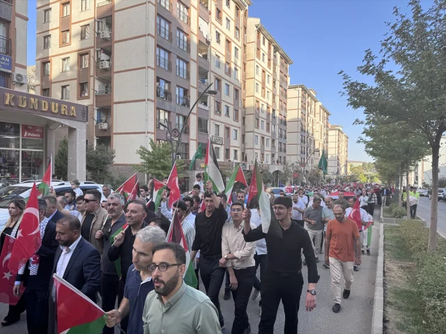 Şırnak'ta İsrail'e Karşı Duygu Yüklü Protesto