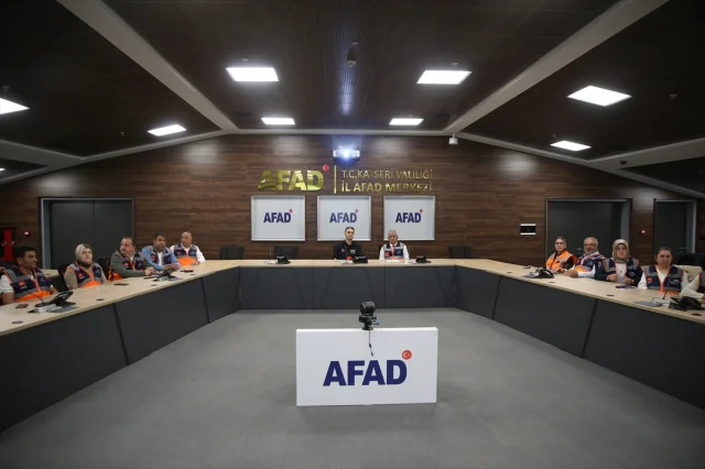 Muhtarlar Afetlerle Mücadele Etmek İçin AFAD İle Güçlerini Birleştiriyor