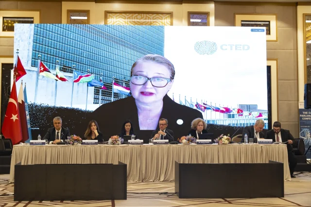 İstanbul'da Terörle Mücadele Konferansında Dijital Çağın Zorlukları Tartışılıyor
