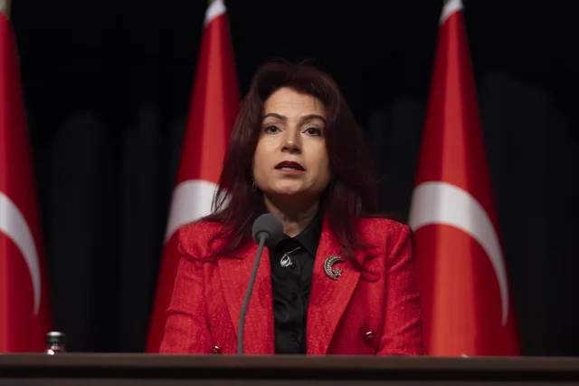 Dijitalleşmenin Hukuka Etkisi Burhanettin Duran'ın Sözleriyle Gündemde