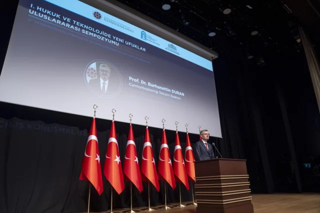 Dijitalleşmenin Hukuka Etkisi Burhanettin Duran'ın Sözleriyle Gündemde