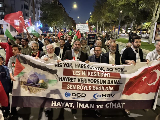 Kahramanmaraş'ta Gazze için Büyük Yürüyüş Düzenlendi