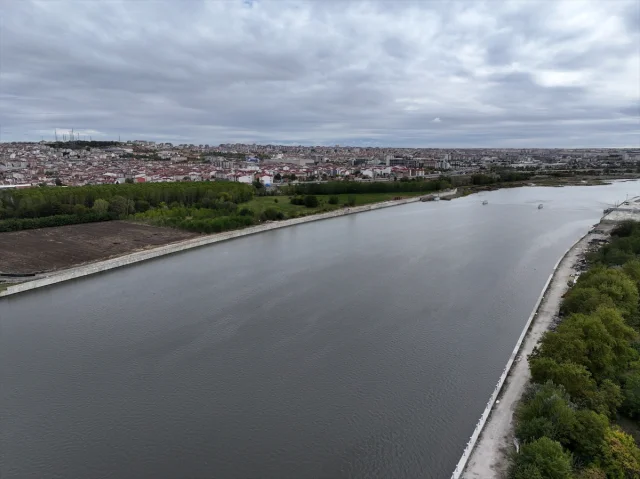 Edirne'de Yağışların Getirdiği Değişim Nehir Seviyelerini Yükseltti
