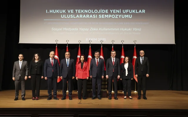 Ankara'da Teknoloji ve Hukuk Dünyasına Işık Tutan Sempozyum