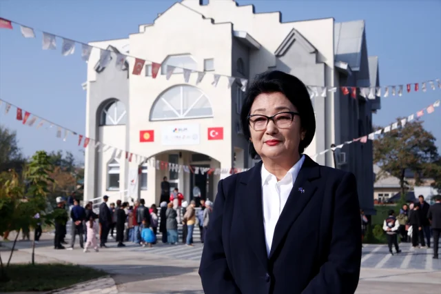 Türk Bilimi Kırgızistan'da Geleceği İnşa Ediyor: Bilim Bişkek'te 80 Öğrenci Eğitime Başladı