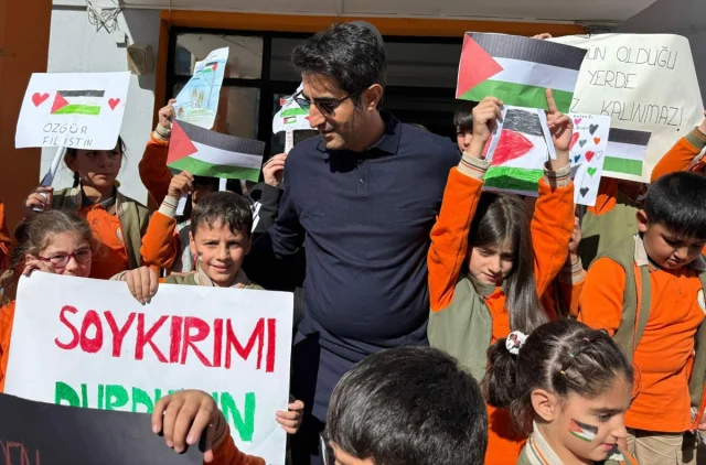 Kars'taki Gençler Filistin İçin Bir Araya Geldi