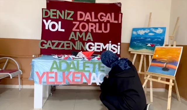 Kars'taki Gençler Filistin İçin Bir Araya Geldi