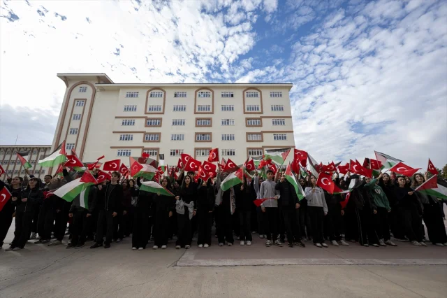 Okullarda Filistin Farkındalığı Etkinliği Gençlerin Sesi Oldu
