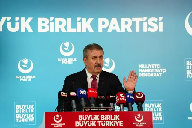 Mustafa Destici İsrail'e Seslendi: "Milletvekillerimizi Geri İstiyoruz"
