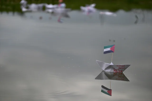 Düzce'de kağıttan gemilerle Filistin'e güçlü destek duyurusu