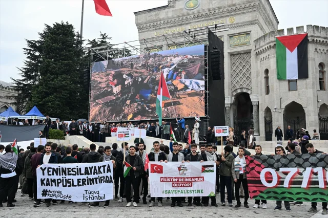 İstanbul Üniversitesi'nde Duygulandıran Gazze Yürüyüşü