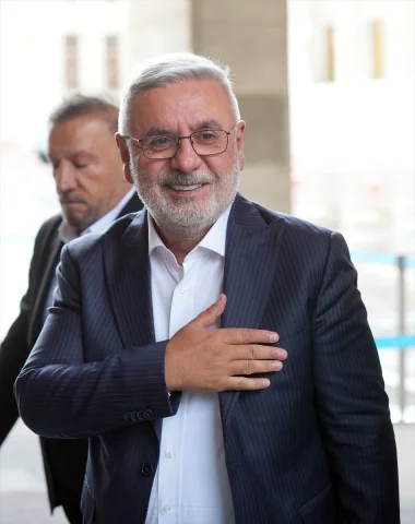 Milli Dayanışma Komisyonu'ndan Kritik Mesajlar