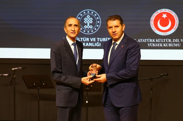 Türk Kültürü Kongresi Ankara'da Başladı Dünyaya Kapılarını Açıyor