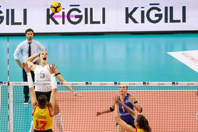 AXA Sigorta Kupa Voley Kadınlar Grubunda Göztepe'nin Zaferi