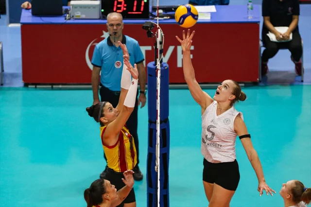 AXA Sigorta Kupa Voley Kadınlar Grubunda Göztepe'nin Zaferi