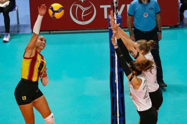 AXA Sigorta Kupa Voley Kadınlar Grubunda Göztepe'nin Zaferi