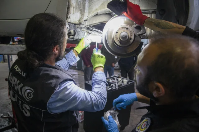 Bolu'da şaşırtan uyuşturucu operasyonu: 7 kilo 150 gram sent...