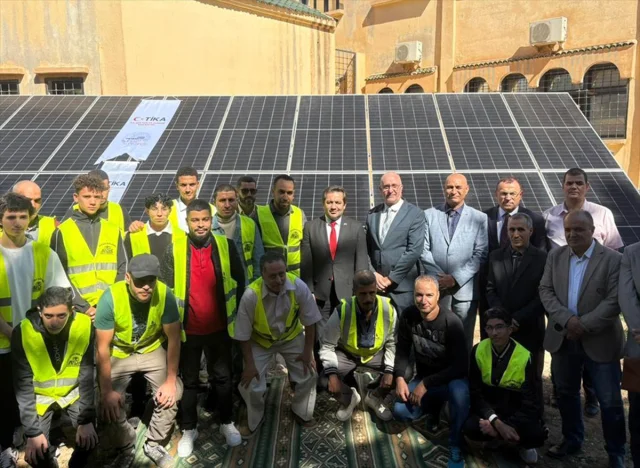Cezayir'de Eğitime Katkı Güneş Enerjisi Laboratuvarları Kuru...