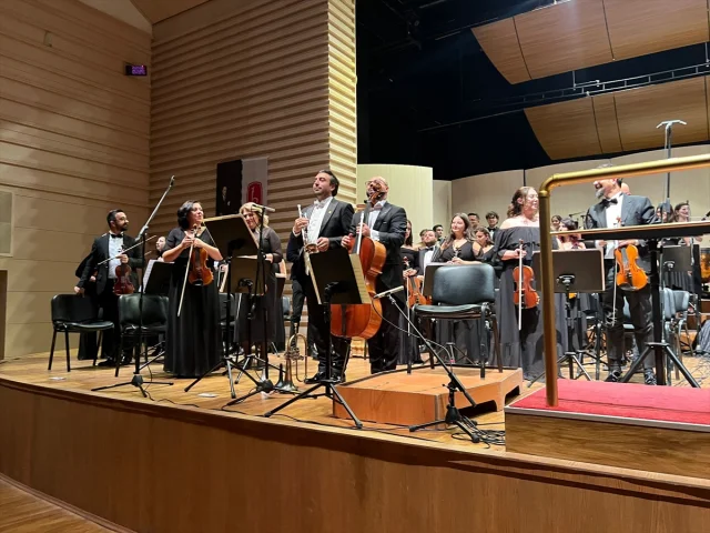 Hikmet Şimşek Anısına: Hacettepe Orkestrası'ndan Büyüleyici...