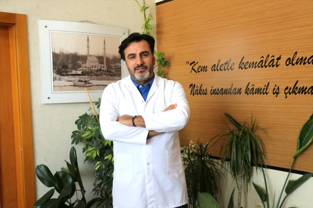 Van'da Mucize: Karnından 4 Kilogramlık Kitle Alındı