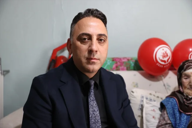 Edirne'de Asırlık Hayat: Seher Teyze 100. Yaşını Kutladı