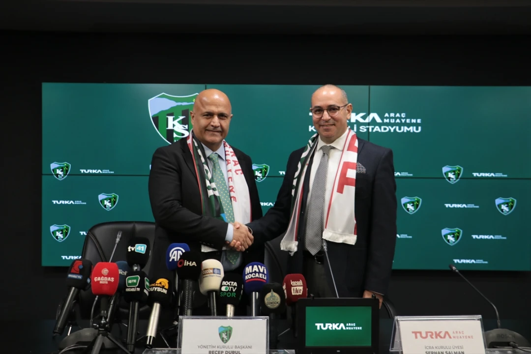 Kocaelispor'un Yeni Sponsoru Turka Araç Muayene ile Heyecan Verici Anlaşma