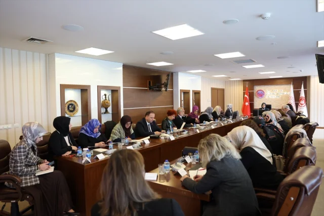 Bakan Göktaş'tan Şiddetle Mücadelede Yeni Adımlar: STK Temsilcileriyle Çalışma