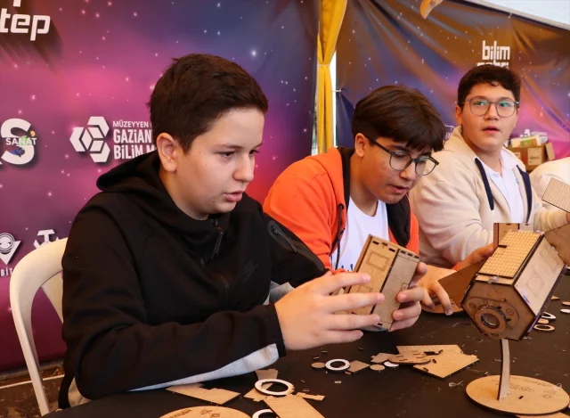 Gaziantep'in AstroFest Bilim Şenliği Renkli Başladı