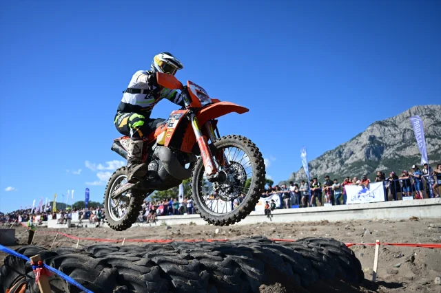 Sea To Sky Motosiklet Yarışında Heyecan Dorukta