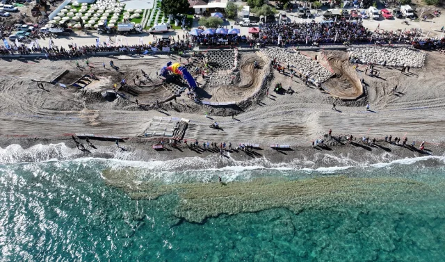 Sea To Sky Motosiklet Yarışında Heyecan Dorukta