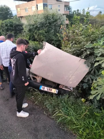 Samsun'da Kontrolden Çıkan Otomobil Baştan Sona İncelendi