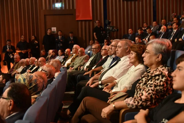 TRT Avaz'dan Kıbrıs Mücahitleri Belgeseline Görkemli Gala