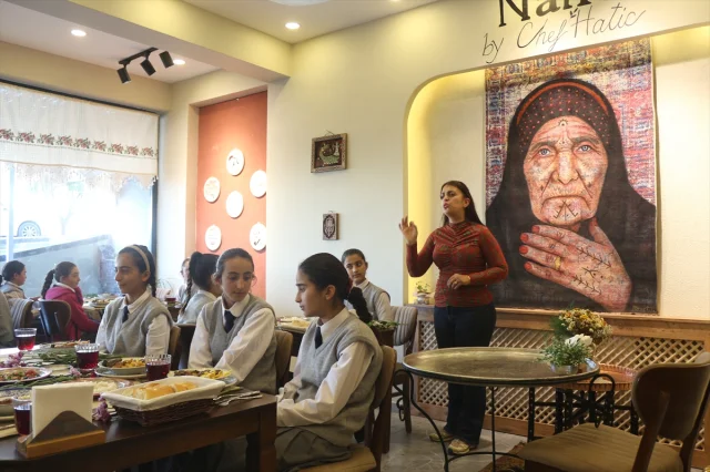 Ağrı'da ilham veren etkinlik: Kadın işletmeci kız çocukları için fark yarattı