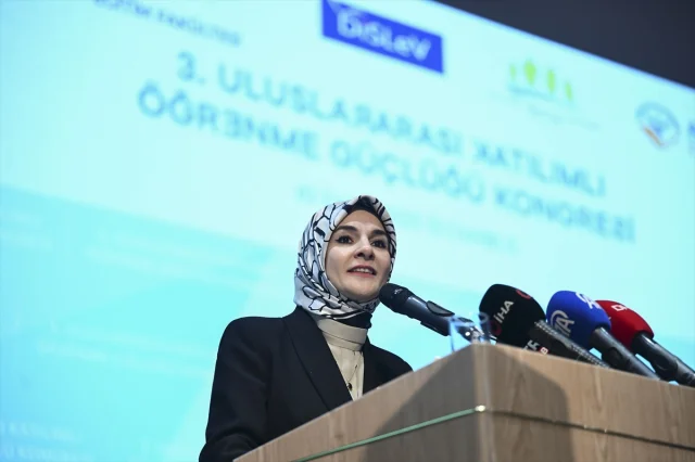 Bakan Göktaş Türkiye'deki Öğrenme Güçlüğü Çalışmalarını İleri Taşıyor