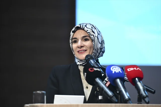 Bakan Göktaş Türkiye'deki Öğrenme Güçlüğü Çalışmalarını İleri Taşıyor