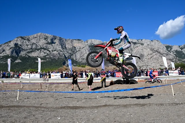 Antalya'nın Zirvesinde Nefes Kesen Enduro Yarışı Sonuçlandı