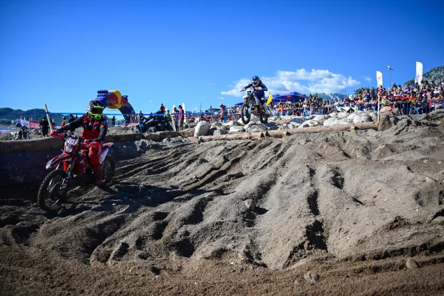 Antalya'nın Zirvesinde Nefes Kesen Enduro Yarışı Sonuçlandı