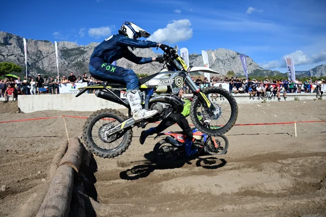 Antalya'nın Zirvesinde Nefes Kesen Enduro Yarışı Sonuçlandı
