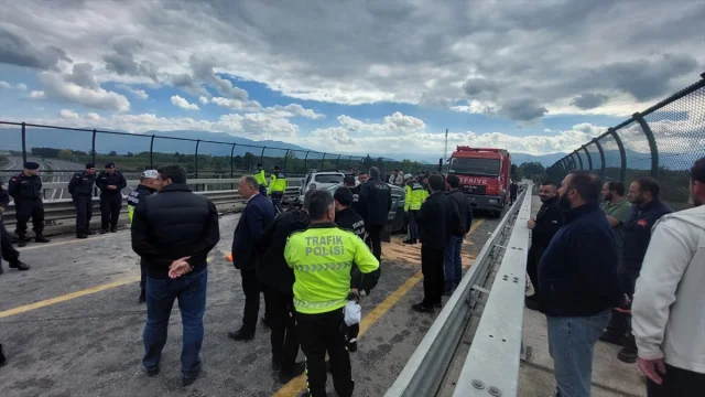 Sakarya'da Jandarma Araç Kazası Üzücü Bir Tablo Ortaya Koydu