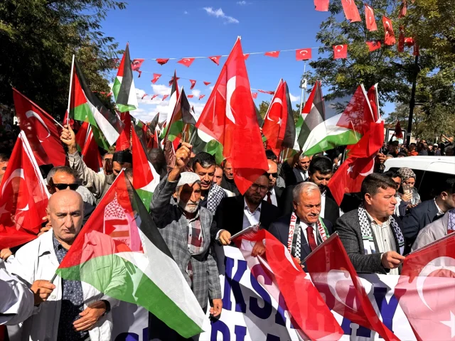 Aksaray'da Gazze İçin Bir Araya Geldiler