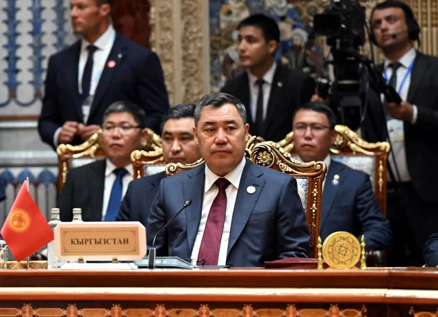 Caparov BDT Zirvesinde Kırgızistan'ın Ekonomik Başarısını Vurguladı