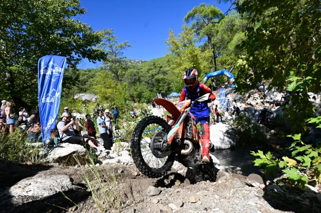 Antalya'nın Zirvesinde Nefes Kesen Enduro Yarışı Sonuçlandı