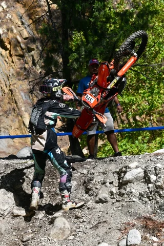Antalya'nın Zirvesinde Nefes Kesen Enduro Yarışı Sonuçlandı