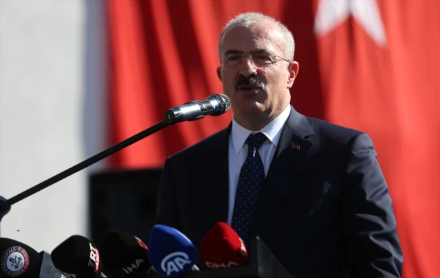 Bakan Yardımcısı Turan'dan Birlik Mesajı: Türkiye Omuz Omuza