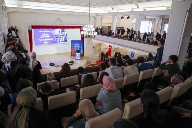 Gazi Üniversitesinde Coşkulu Akademik Yıl Açılışı