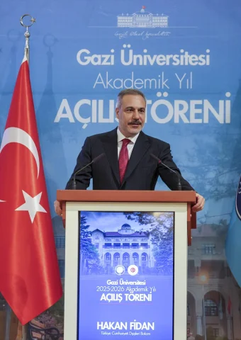 Gazi Üniversitesinde Coşkulu Akademik Yıl Açılışı